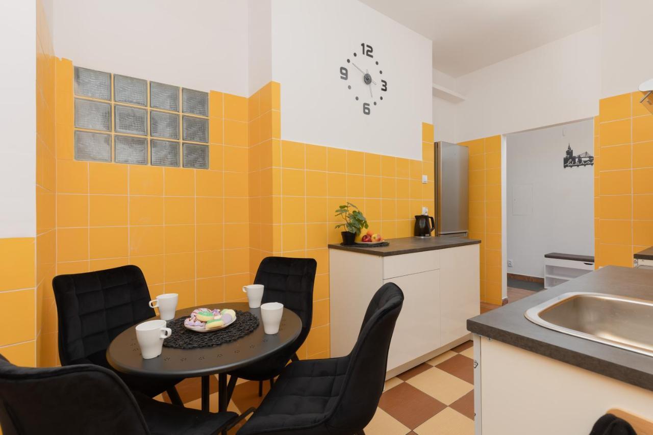 Metro Plac Wilsona Apartments Mickiewicza By Noclegi Renters Варшава Екстер'єр фото